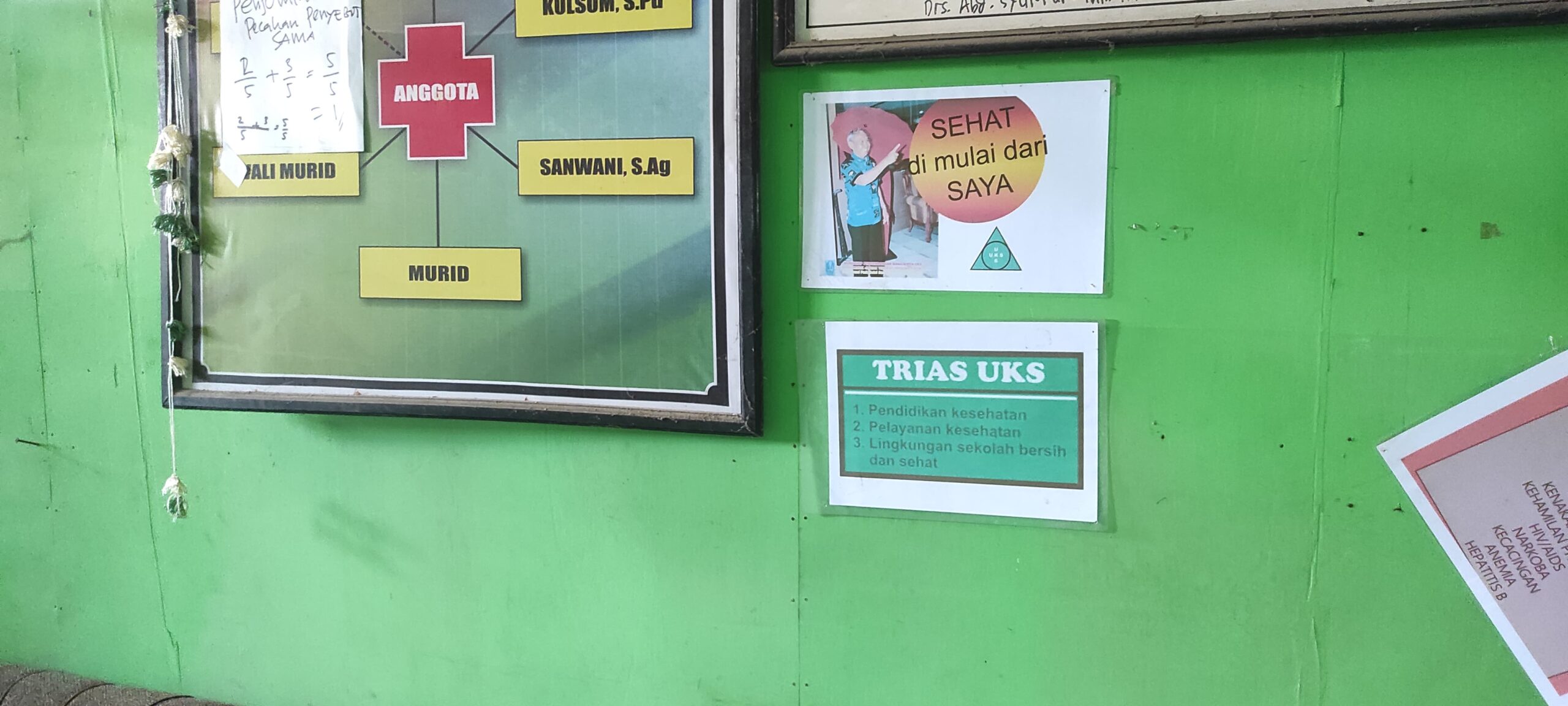 Poster UKS